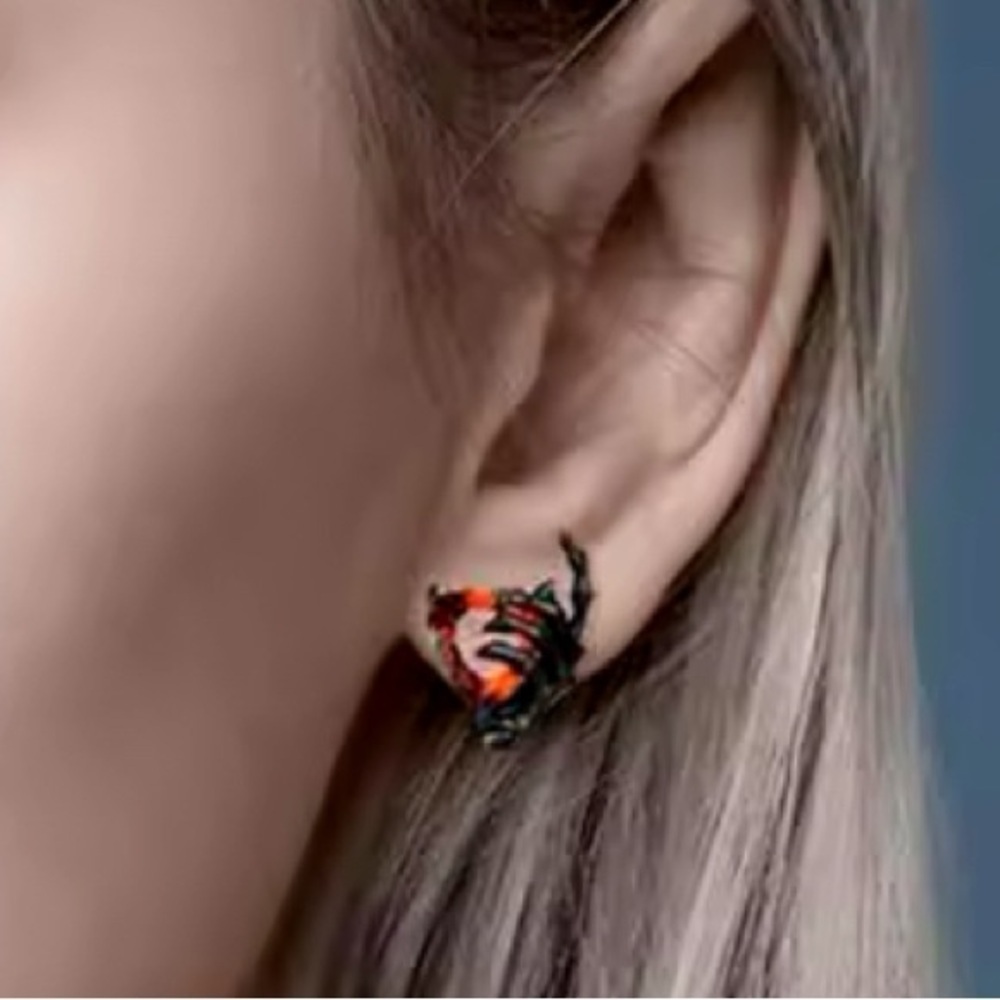 18K Black Gold Rhodium Skeleton Hand W/ Heart Gunmetal Skull Punk Gothic - Picture 2 of 5